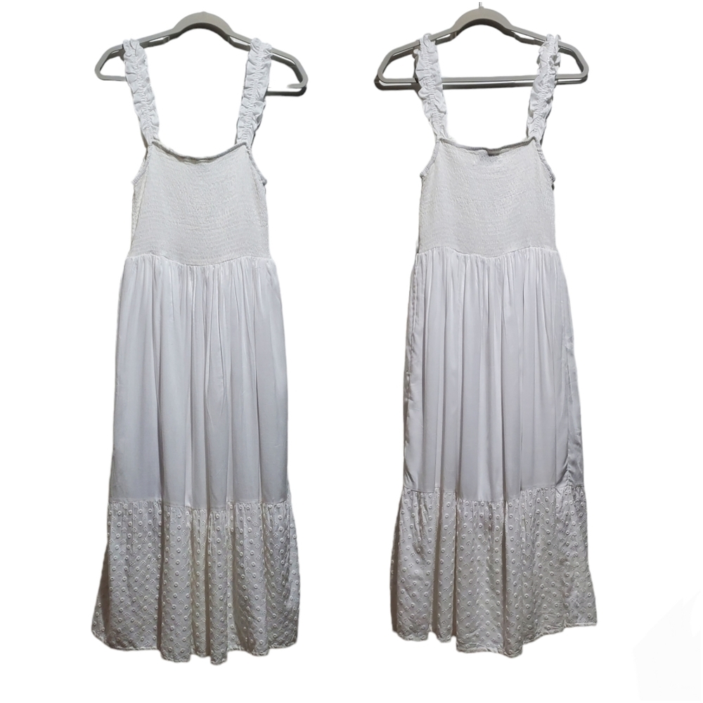 Margaux Riviera White Eyelet Ruffle Hem Midi Dress M